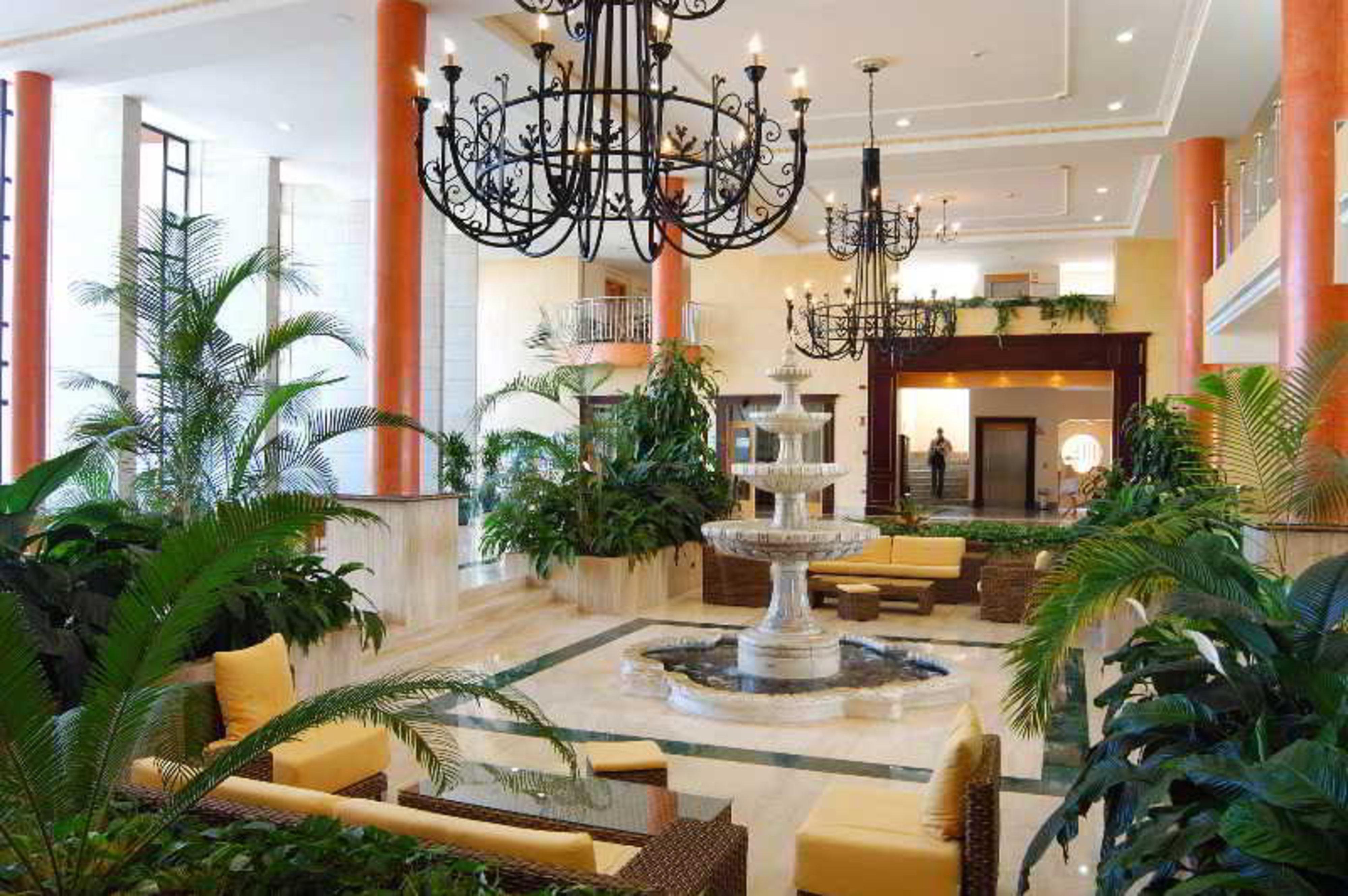 سان ميغيل ذي أبونا Grand Muthu Golf Plaza Hotel & Spa المظهر الخارجي الصورة